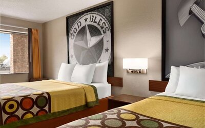 Day use room at Super 8 By Wyndham Universal City.