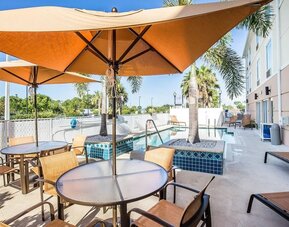 Outdoor terrace at Sleep Inn & Suites Port Charlotte - Punta Gorda.