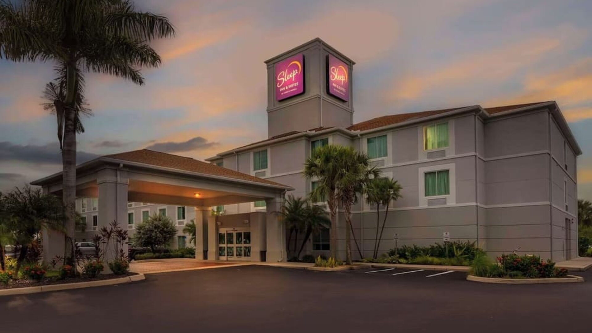 Hotel exterior at Sleep Inn & Suites Port Charlotte - Punta Gorda.
