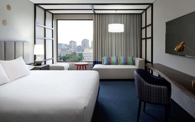 Day use room at DoubleTree By Hilton Montreal.