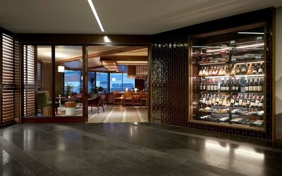 Convenience store at DoubleTree By Hilton Montreal.