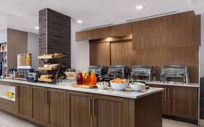 Breakfast available at Hilton Garden Inn Calgary Airport.