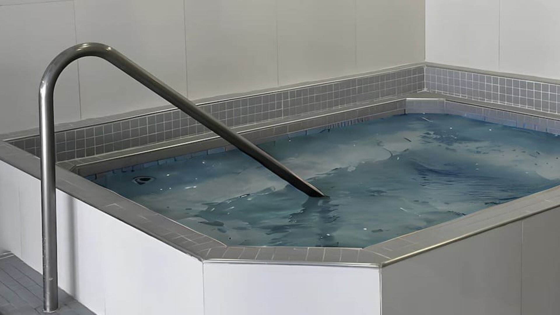 Hot tub at Crowne Plaza Saint John Harbour View By IHG.