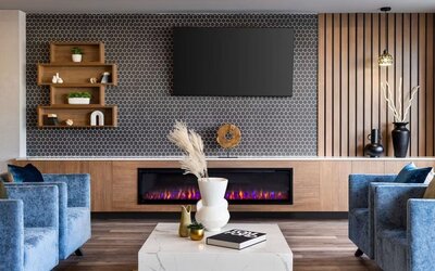 Lobby seating at Crowne Plaza Saint John Harbour View By IHG.