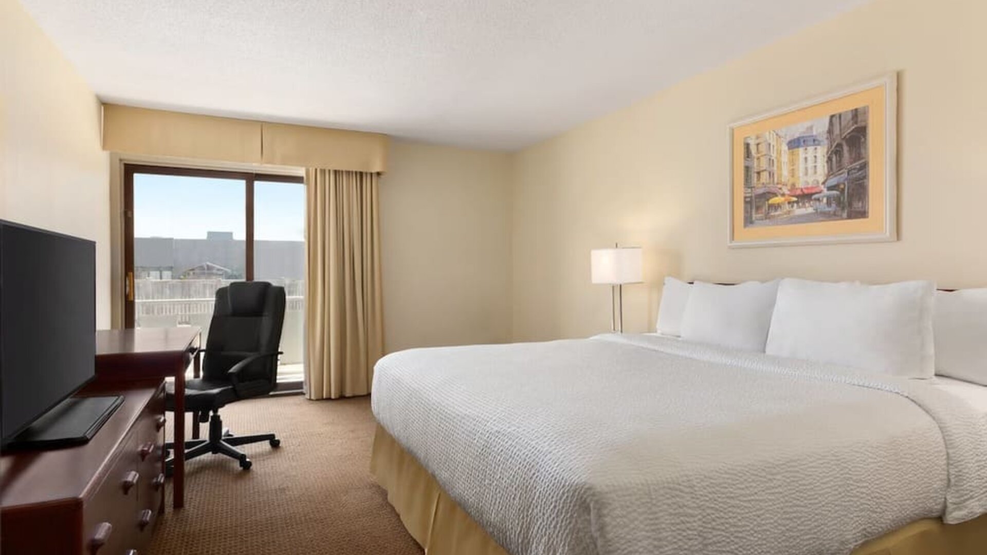 Day use room at Days Inn By Wyndham London.