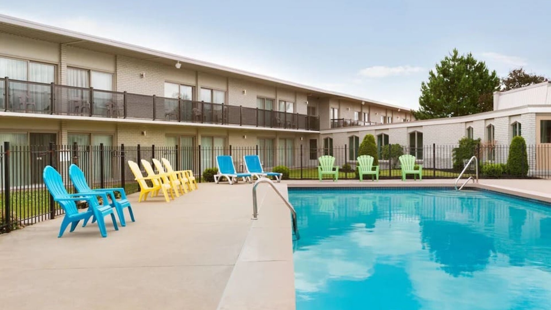 Outdoor pool at Days Inn By Wyndham London.