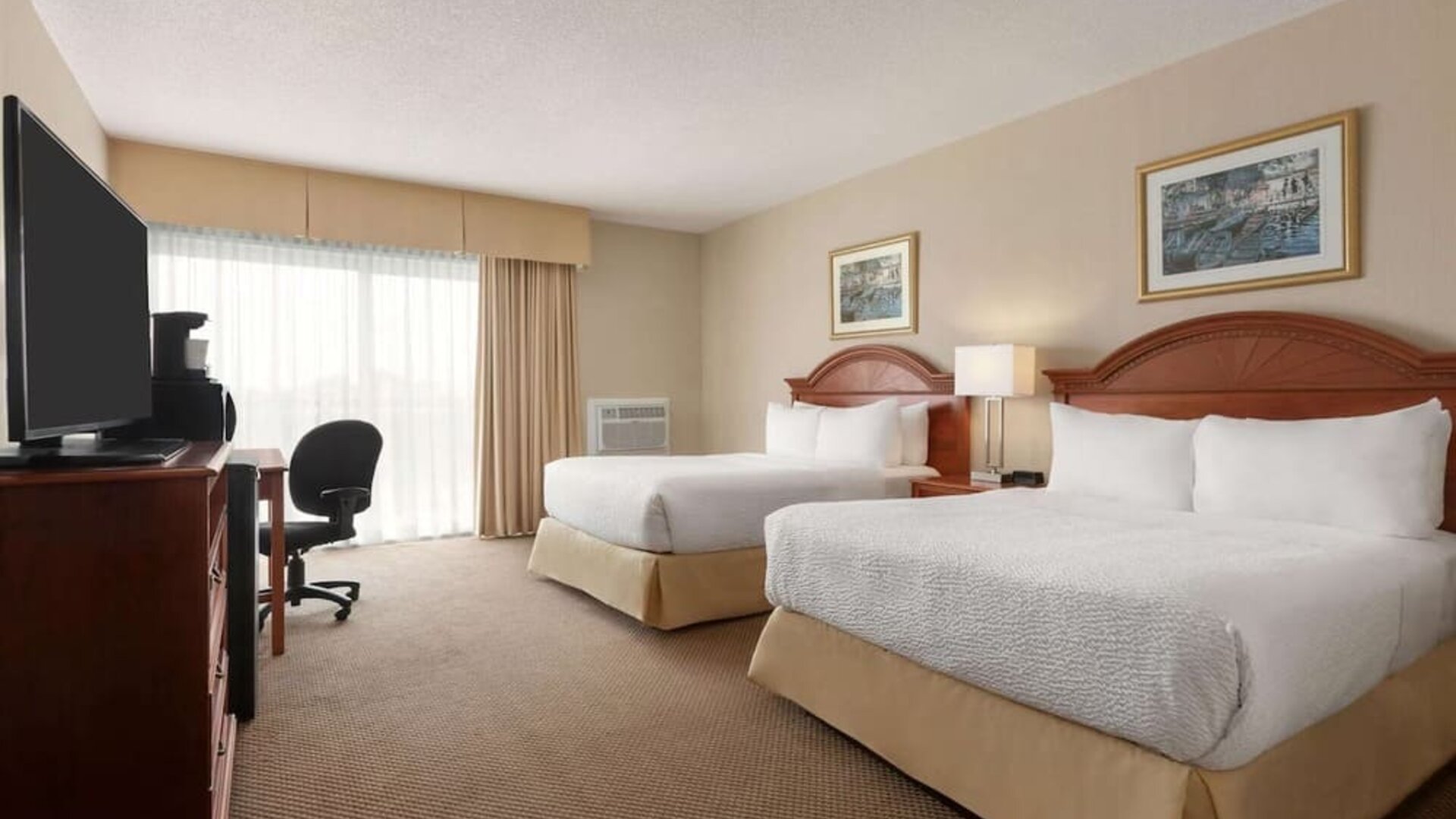 Day use room at Days Inn By Wyndham London.