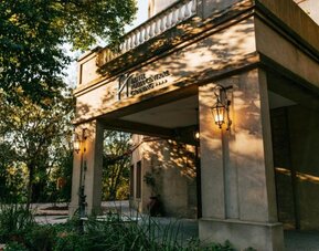 Hotel Plaza Central Canning