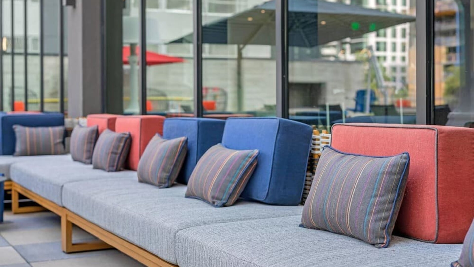 Cambria Hotel Austin Downtown