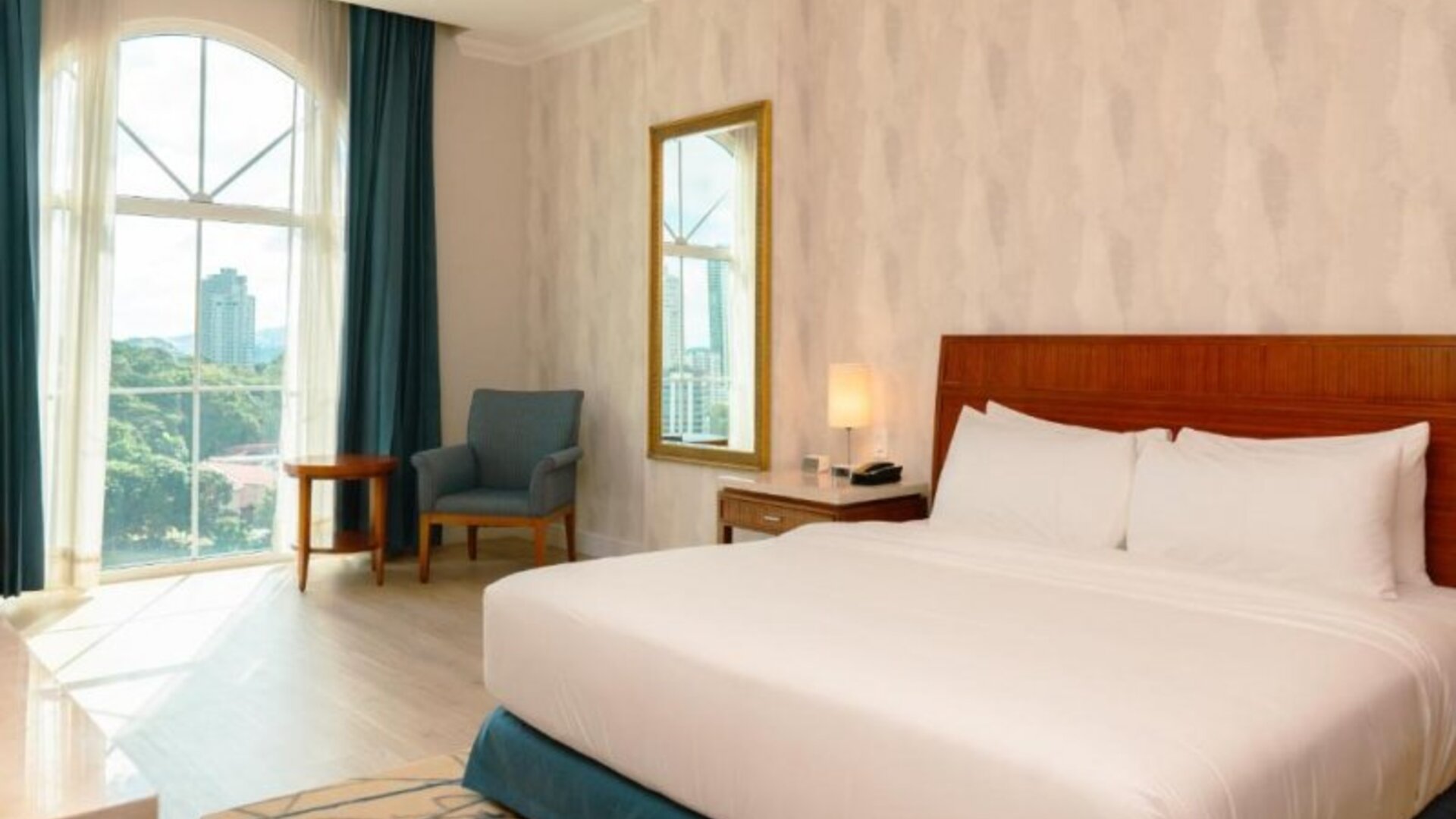 Waymore Hotel Spa & Casino