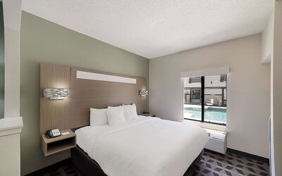 Day use room at Quality Inn & Suites Irving DFW Airport South.