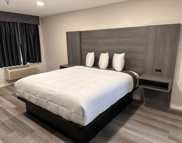 Day use room at Five Star Inn West Covina.