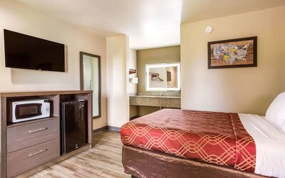 Day use room at Econo Lodge Inn & Suites Murfreesboro Shopping District.