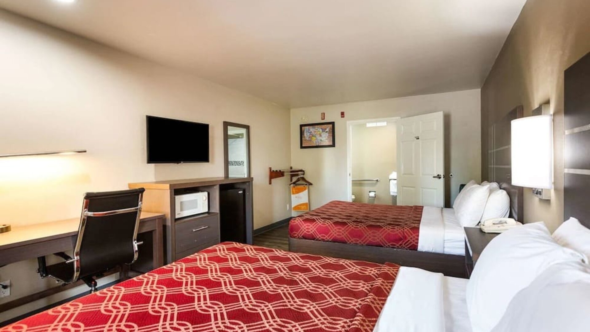 Day use room at Econo Lodge Inn & Suites Murfreesboro Shopping District.