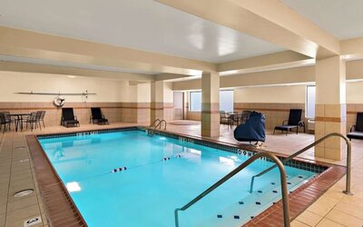 Indoor pool at Quality Inn Memphis Northeast Near I-40.