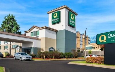 Hotel exterior at Quality Inn Memphis Northeast Near I-40.