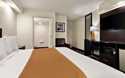 Day use room at Quality Inn Memphis Northeast Near I-40.