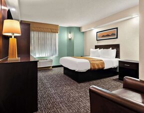 Day use room at Quality Inn Memphis Northeast Near I-40.