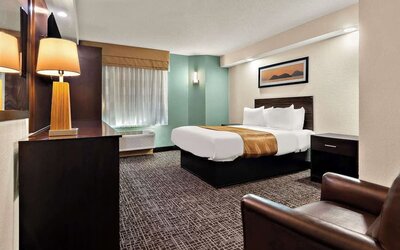 Day use room at Quality Inn Memphis Northeast Near I-40.