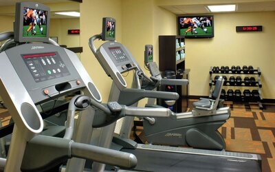 Fitness center at Courtyard By Marriott Columbus Worthington.