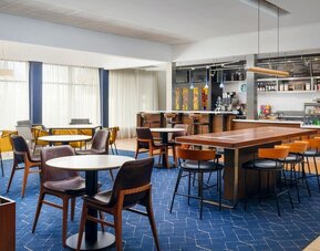 Restaurant at Courtyard By Marriott Columbus Worthington.