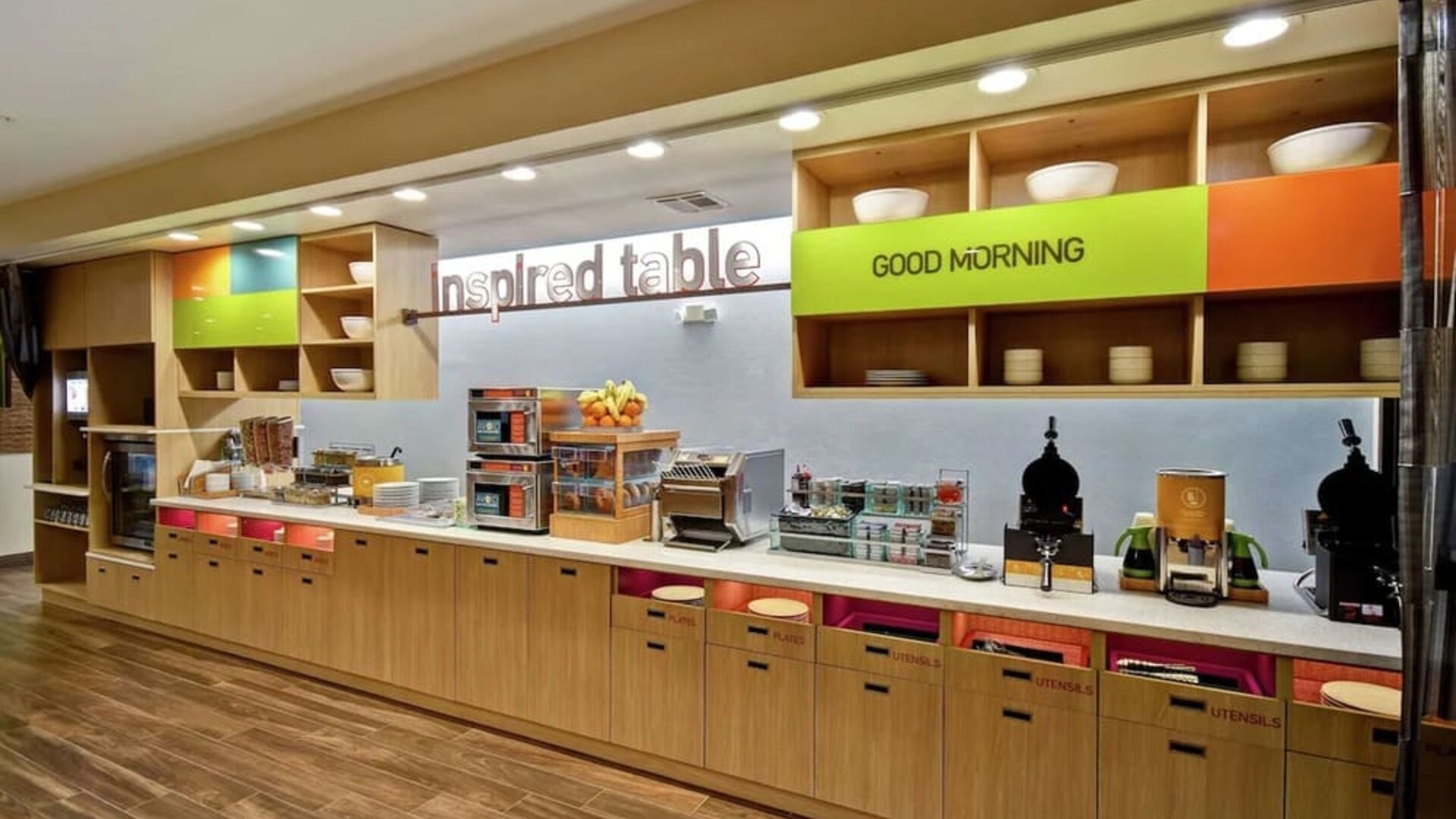 Breakfast available at Home2 Suites El Reno.