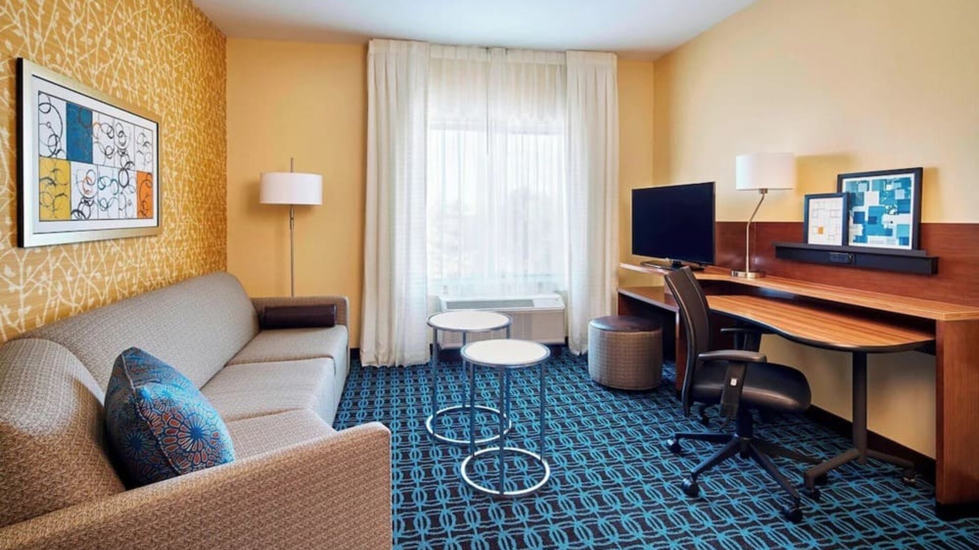 Business center at Fairfield Inn & Suites By Marriott Alexandria.