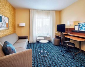 Business center at Fairfield Inn & Suites By Marriott Alexandria.