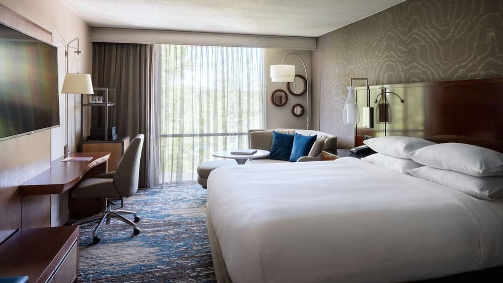 Day use room with natural light at Boston Marriott Newton.