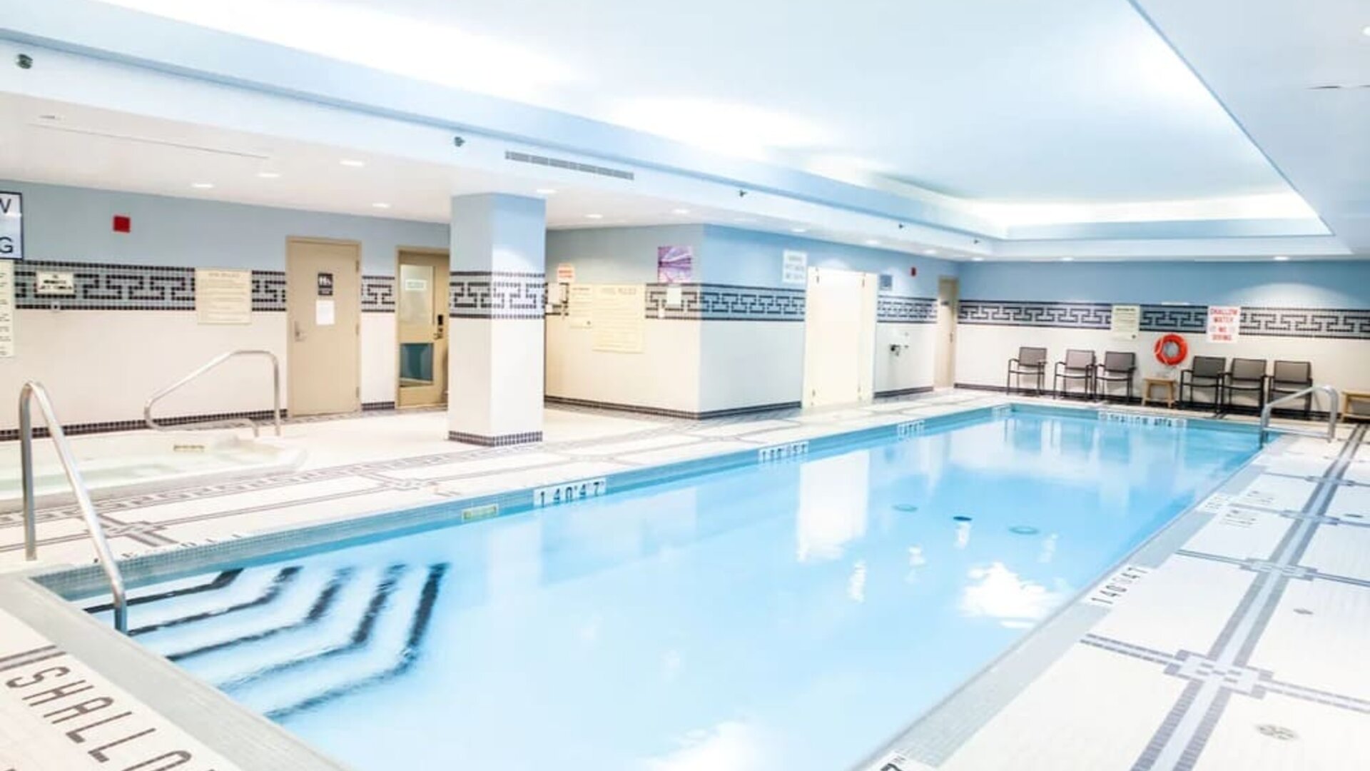 Indoor pool at Best Western Premier Toronto Airport Carlingview.