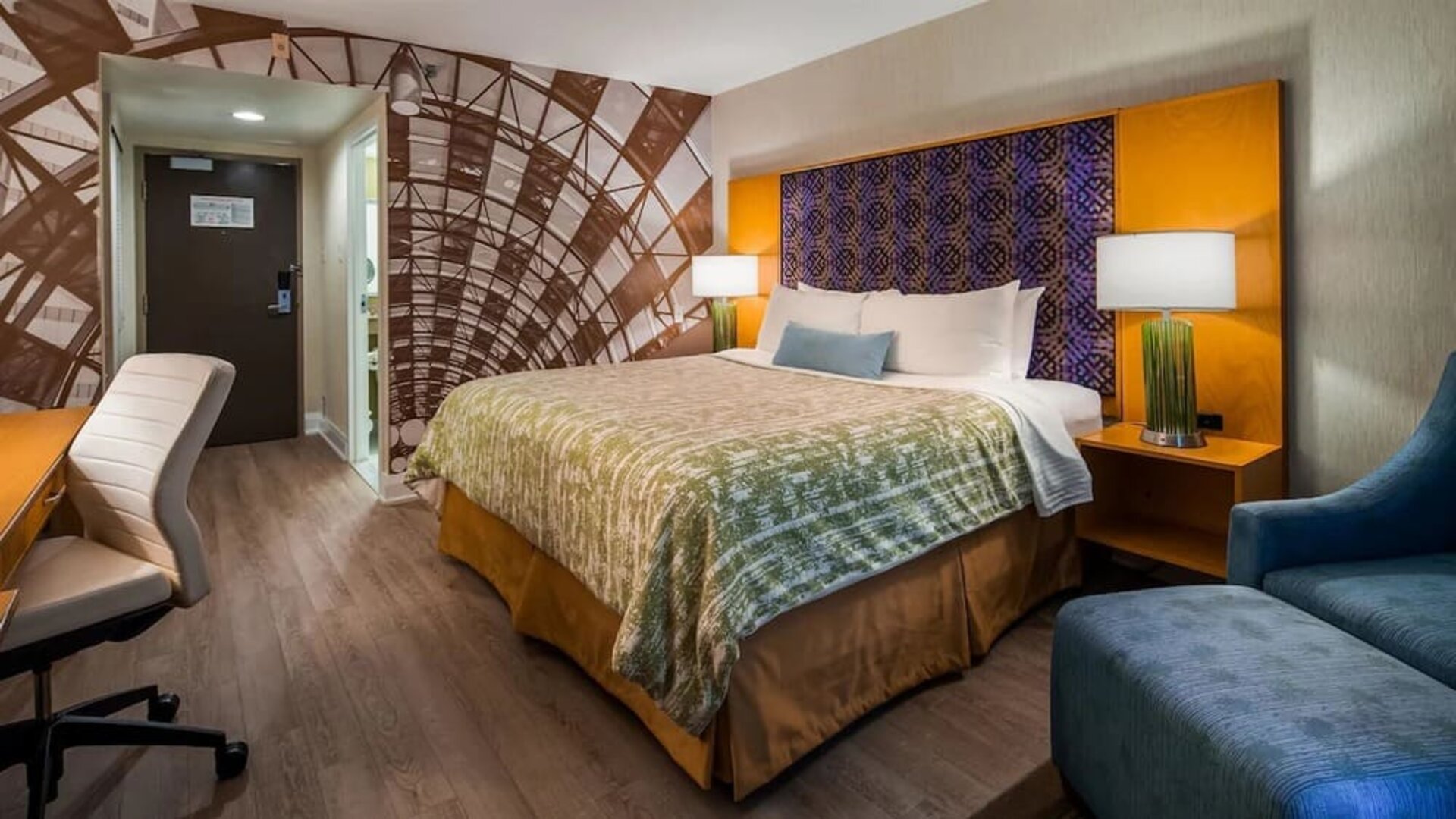 Day use room at Best Western Premier Toronto Airport Carlingview.