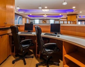 Business center at Best Western Premier Toronto Airport Carlingview.