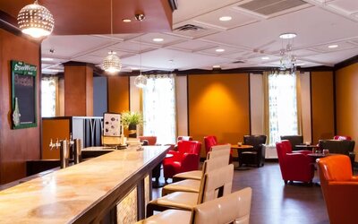 Hotel bar at Best Western Premier Toronto Airport Carlingview.