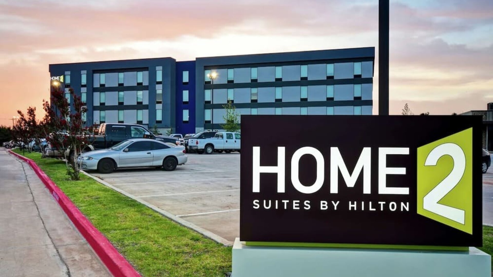 Parking available at Home2 Suites By Hilton El Reno.