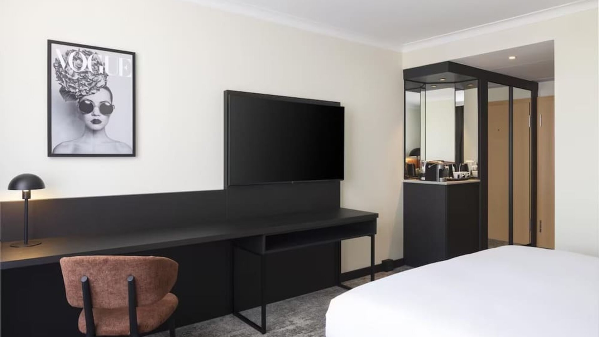 Day use room at Hilton Dusseldorf.