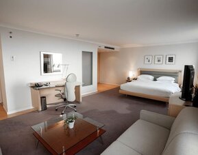 Day use room at Hilton Dusseldorf.