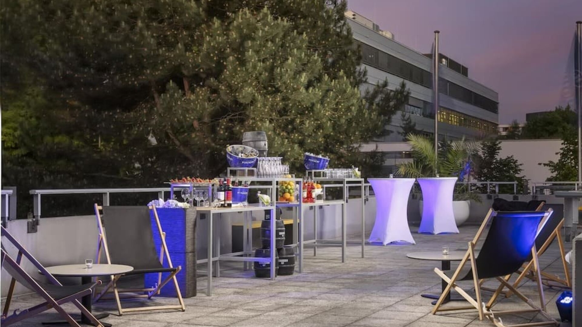 Outdoor terrace at Hilton Dusseldorf.