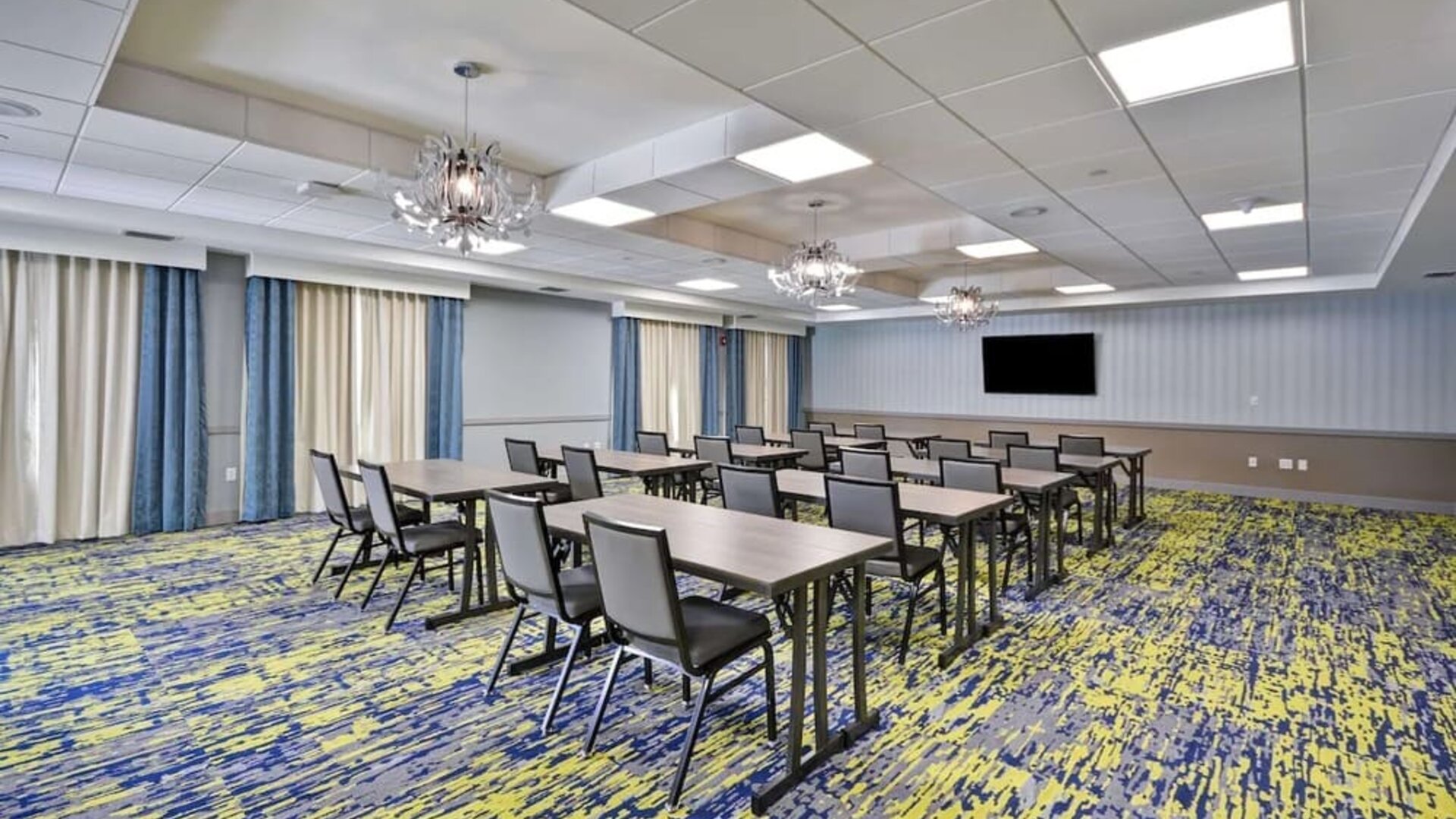 Meeting room at Homewood Suites By Hilton Orlando Theme Parks.