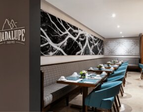 DoubleTree by Hilton Bogotá Calle 100