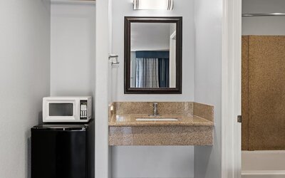 Guest bathroom at Bay Breeze Inn.