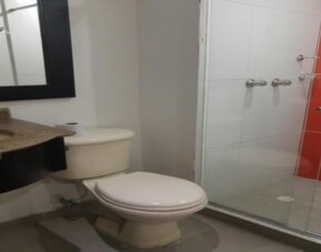 Tower - Embajada Americana