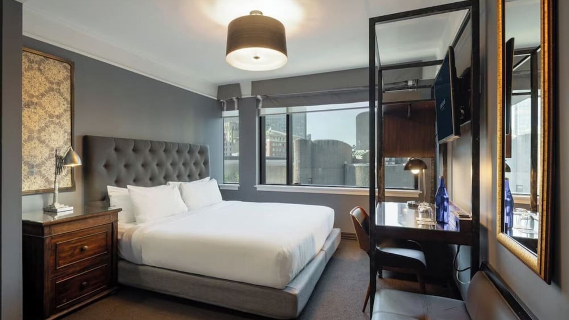 Day use room at Eurostars The Boxer.