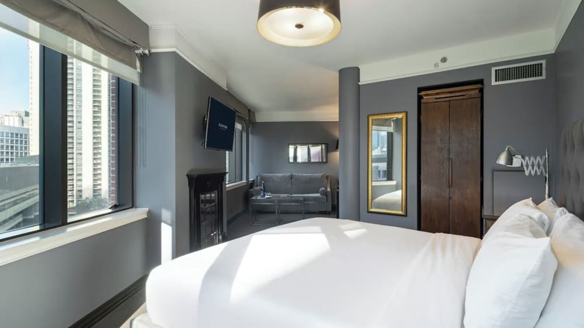 Day use room at Eurostars The Boxer.