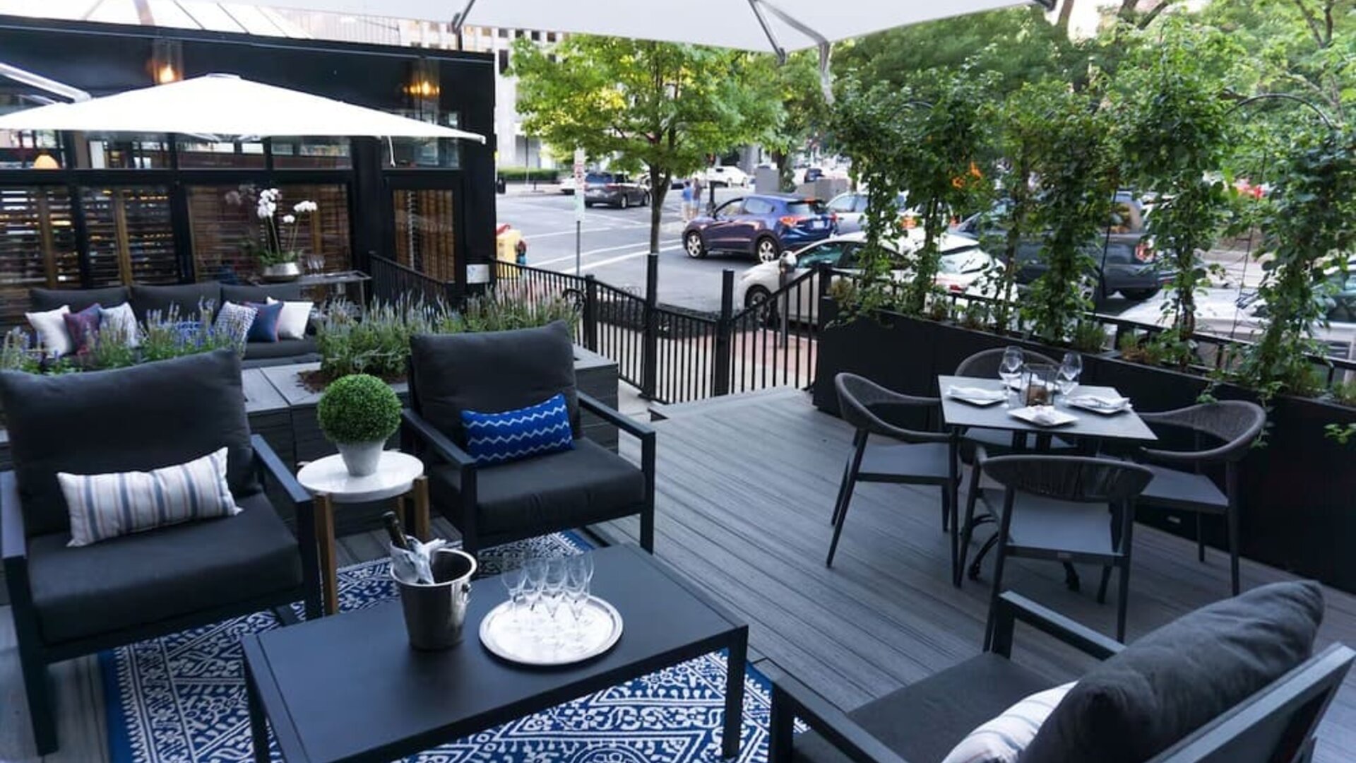 Outdoor terrace at Eurostars St. Gregory.