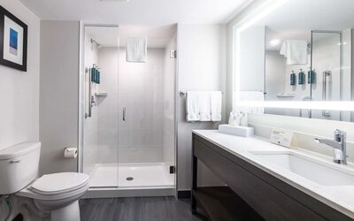 Guest bathroom at DoubleTree By Hilton Calgary North.