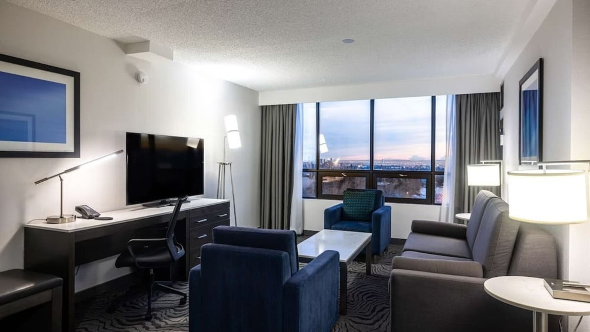 Day use room at DoubleTree By Hilton Calgary North.