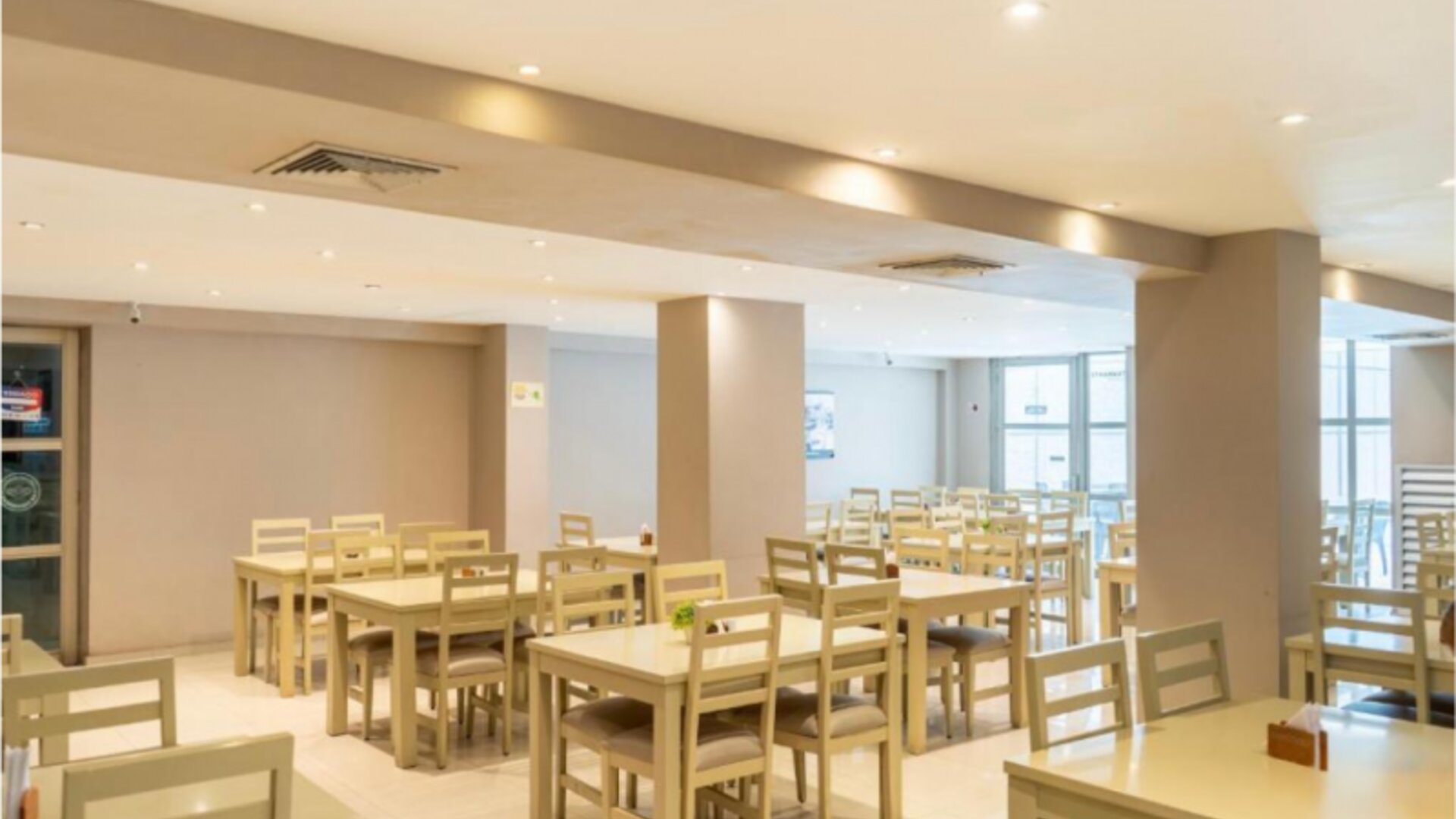 Hotel Caribana Express