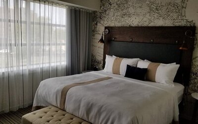 Day use room at Envision Hotel Boston-Everett.