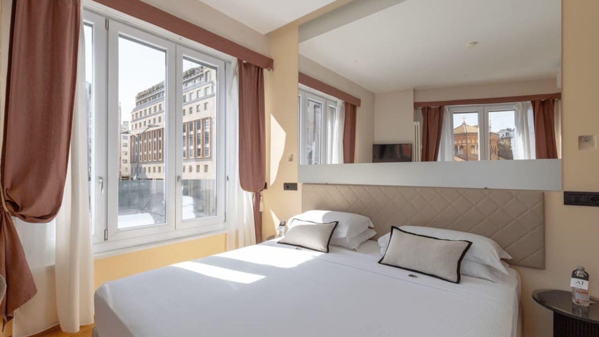 Day room at AH – Fashion District.