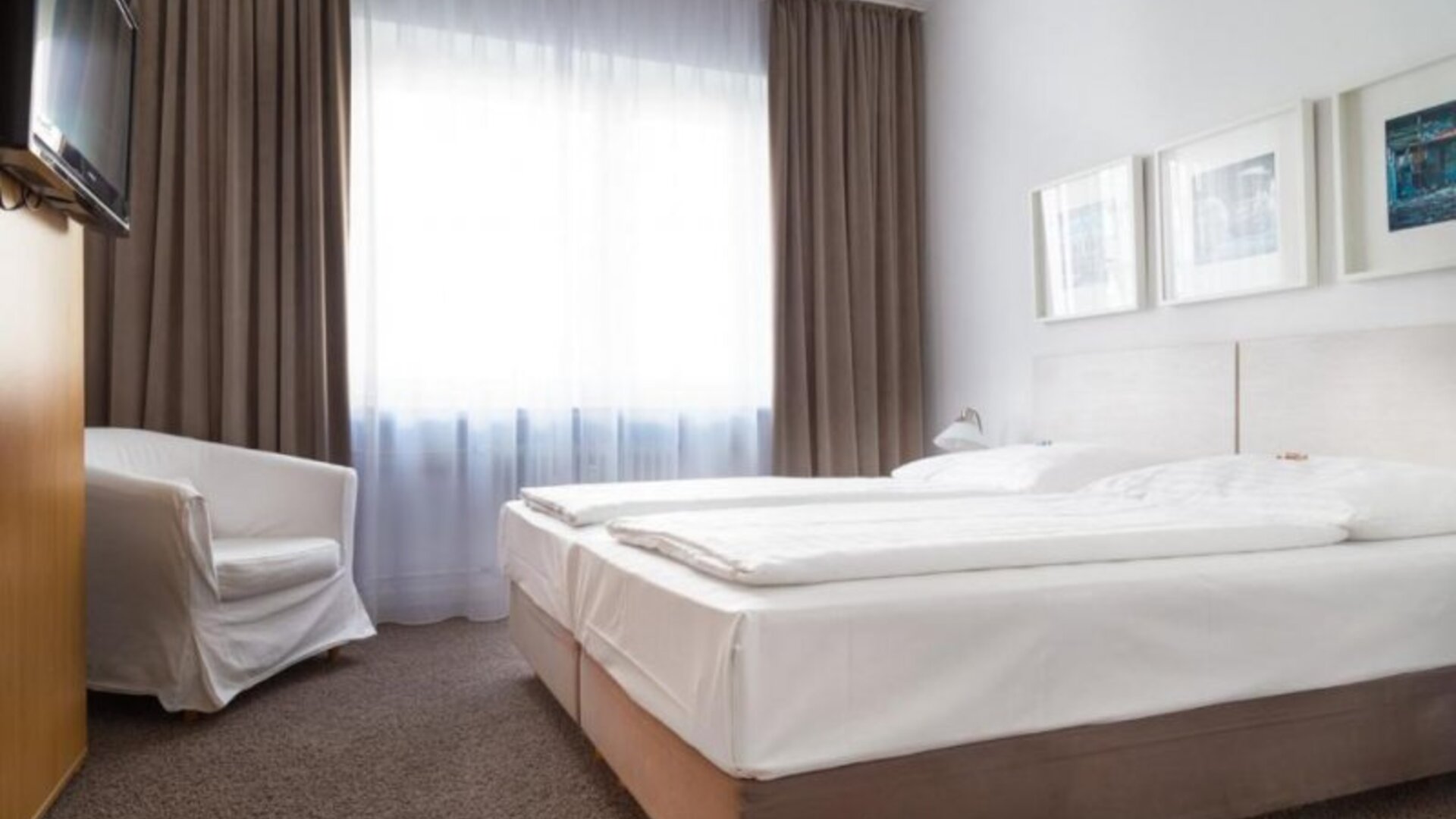 MAX Hotel Düsseldorf Self-Check-in